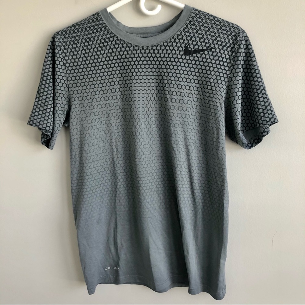 Nike Dri fit grey t-shirt size Small